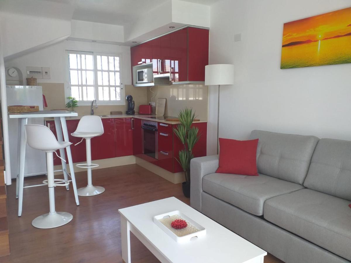 Apartment Duplex -The Sunny Hut - Swimming Pool - Free Wifi & Ac- Residence Las Marinas Puerto del Carmen  Esterno foto